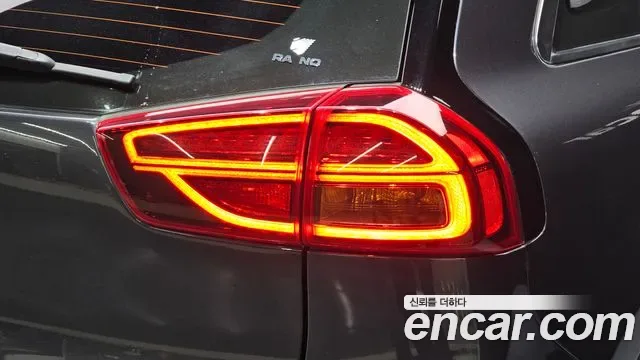 Kia Niro 1.6 HEV Prestige, миниатюра 23