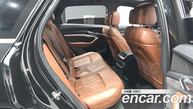 Audi e-, миниатюра 19