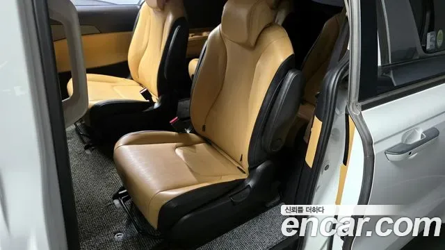 Kia Carnival дизель 9 мест Prestige, миниатюра 6