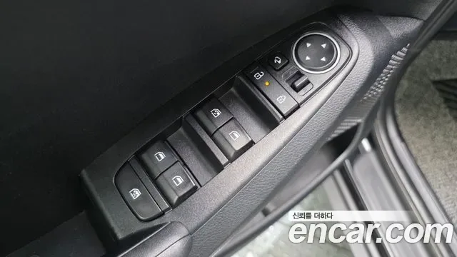 Kia Seltos бензин 1.6 Turbo 2WD Prestige, миниатюра 15