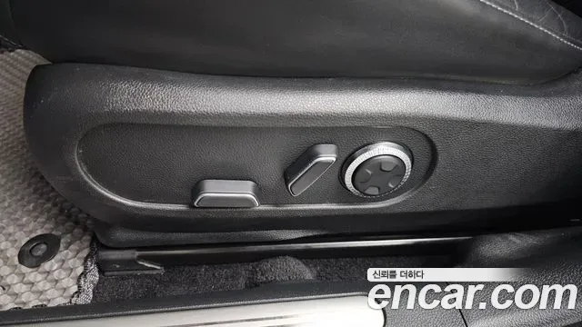 Genesis GV60 AWD ( ), миниатюра 14