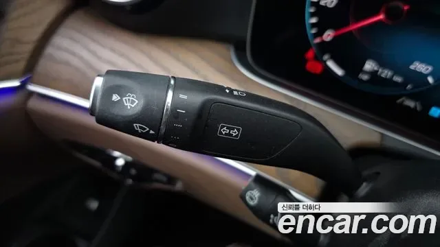 Mercedes-Benz E-Class E250, миниатюра 2