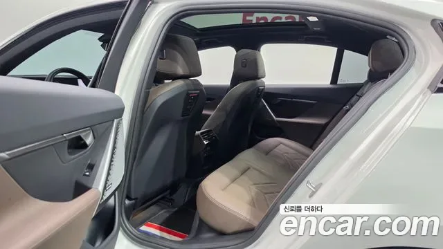 BMW 5 (G60) 520i, миниатюра 13
