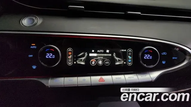 Genesis GV70 2.5T бензин AWD ( ), миниатюра 15