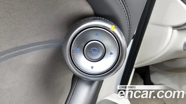 Genesis GV60, миниатюра 18