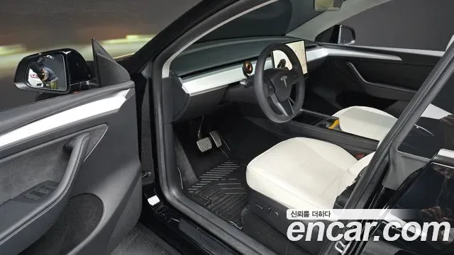 Tesla Y RWD, миниатюра 17