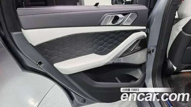 BMW X6M (G06), миниатюра 9