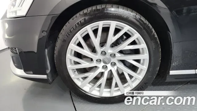 Audi A8 55 TFSI LWB, миниатюра 13