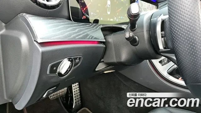 Mercedes-Benz E-Class E450 4MATIC, миниатюра 7