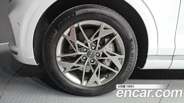 Genesis GV70 2.5T бензин AWD ( ), миниатюра 5