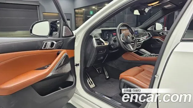 BMW X6 M60i, миниатюра 19
