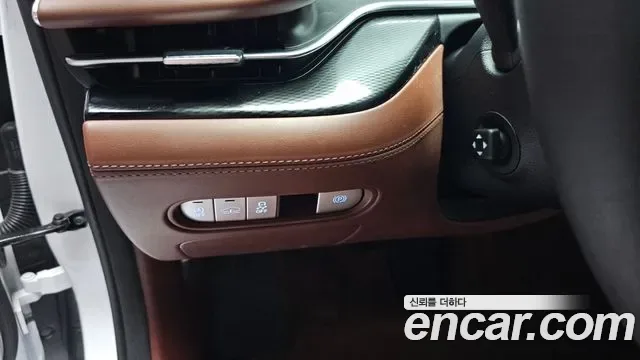 Genesis G90 (RS4) бензин 3.5 Turbo AWD ( ), миниатюра 18