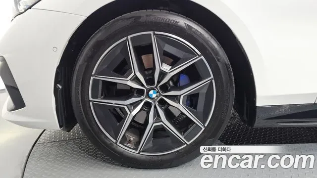 BMW 5 (G60) 523d M, миниатюра 2