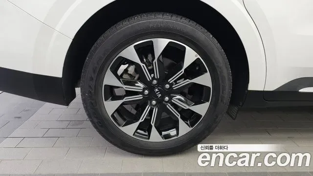 Kia Carnival дизель 9 мест, миниатюра 5