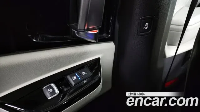 Kia Carnival бензин 9 мест Signature, миниатюра 5