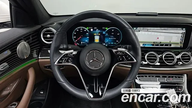 Mercedes-Benz E-Class E450 4MATIC, миниатюра 2