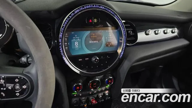 MINI Cooper 5 III, миниатюра 17