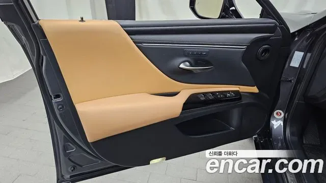 Lexus ES, миниатюра 13