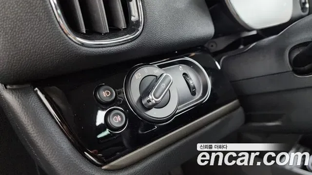 MINI Cooper ALL4 II, миниатюра 6