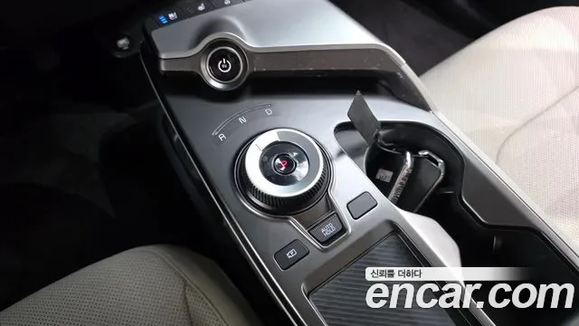 Kia EV6, миниатюра 9