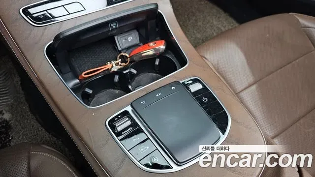 Mercedes-Benz E-Class E250, миниатюра 14