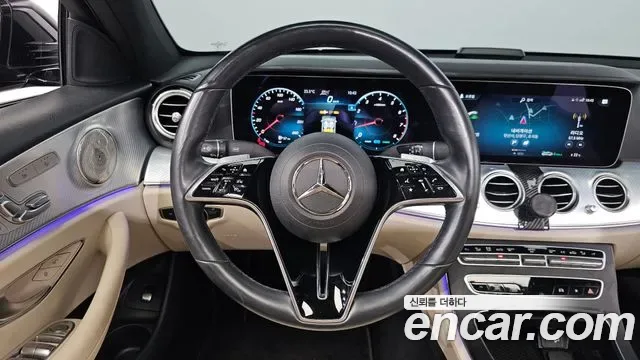 Mercedes-Benz E-Class E350 4MATIC, миниатюра 11