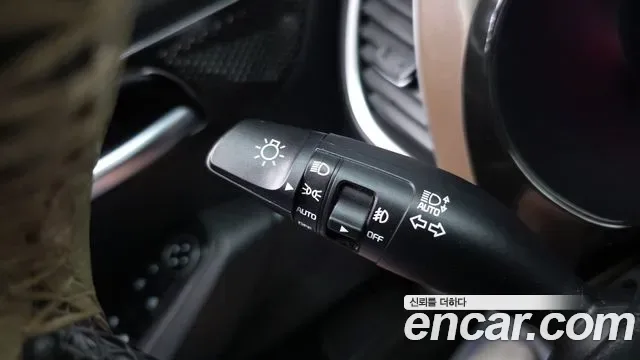 Kia Seltos бензин 1.6 Turbo 2WD, миниатюра 10