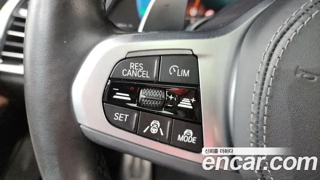 BMW X5 M50i, миниатюра 5