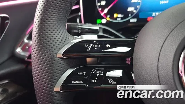 Mercedes-Benz E-Class E300 4MATIC AMG Line, миниатюра 16