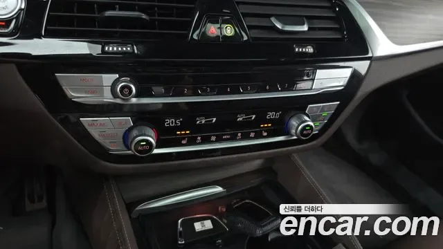 BMW 5 (G30) 520i M, миниатюра 6