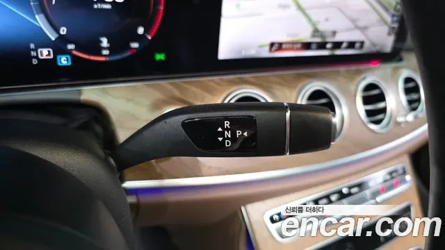Mercedes-Benz E-Class E250, миниатюра 30