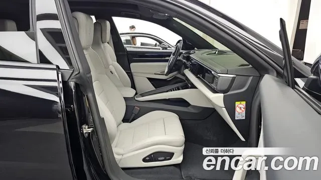 Porsche EV, миниатюра 15