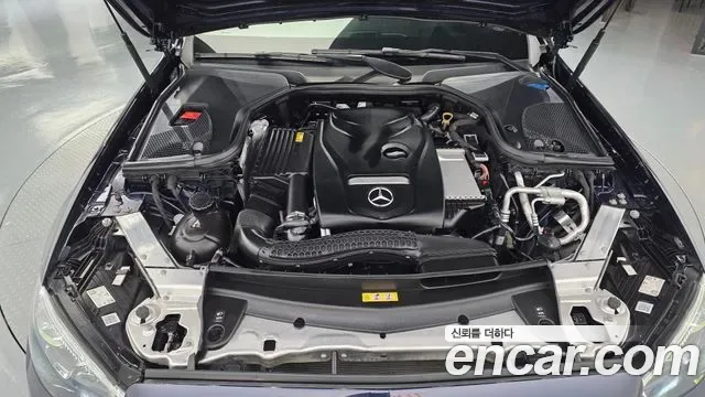 Mercedes-Benz E-Class E250, миниатюра 18