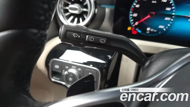 Mercedes-Benz A-Class A220, миниатюра 18