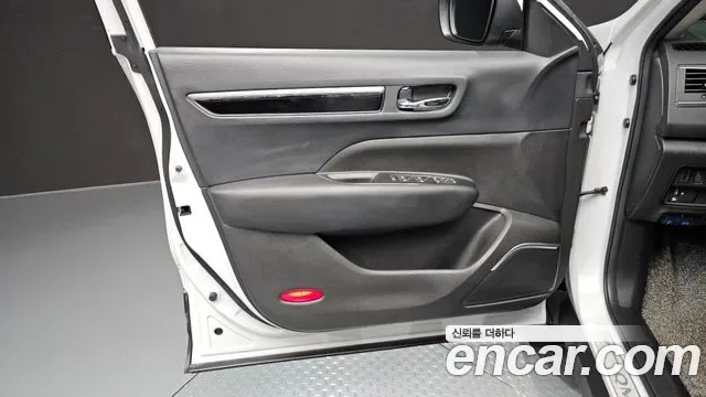 Renault QM6 2.0 LPe RE 2WD, миниатюра 14