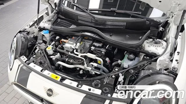 MINI Cooper SE, миниатюра 30