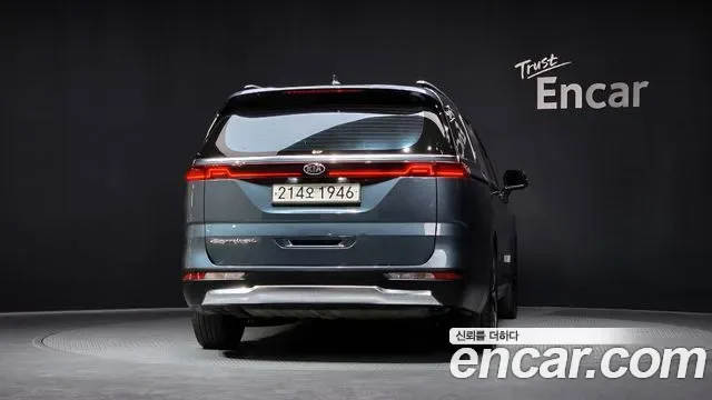 Kia Carnival дизель 9 мест, миниатюра 6