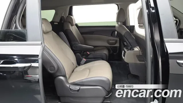 Kia Carnival дизель 9 мест Prestige, миниатюра 26