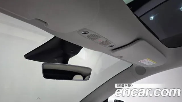 Tesla Y RWD, миниатюра 11