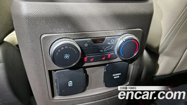 Ford Explorer 3.0 4WD, миниатюра 12