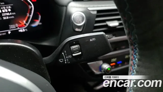 BMW X4 xDrive20i M X, миниатюра 3