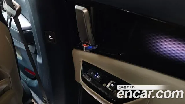 Kia Carnival бензин 9 мест ( ), миниатюра 13