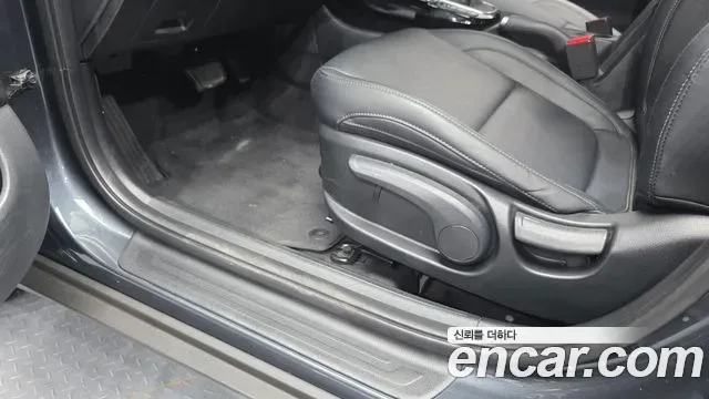 Kia Seltos бензин 1.6 Turbo 2WD Prestige, миниатюра 22