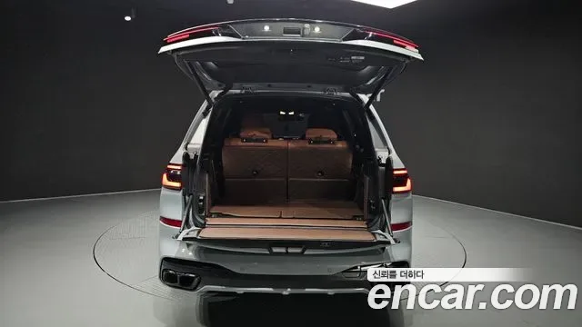 BMW X7 M60i xDrive M 6 мест, миниатюра 5