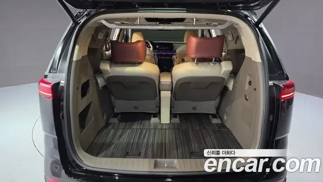 Kia Carnival бензин 4 мест Signature, миниатюра 27