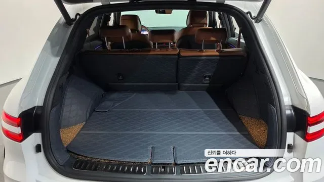 Genesis GV70 2.5T бензин AWD ( ), миниатюра 26