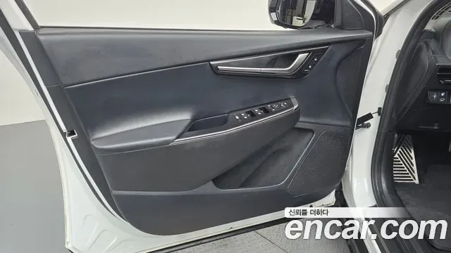 Kia EV6 4WD, миниатюра 5