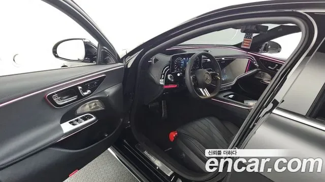 Mercedes-Benz E-Class E300 4MATIC AMG Line, миниатюра 23