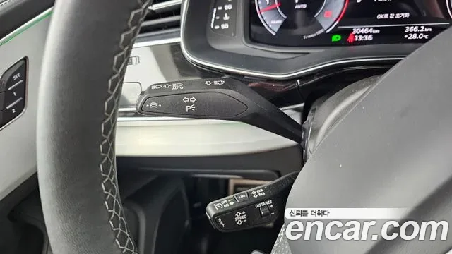 Audi Q8 55 TFSI Premium, миниатюра 11