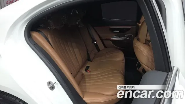 Mercedes-Benz E-Class E300 4MATIC, миниатюра 27